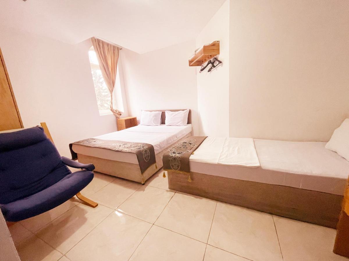 White Horse Hotel バクー エクステリア 写真