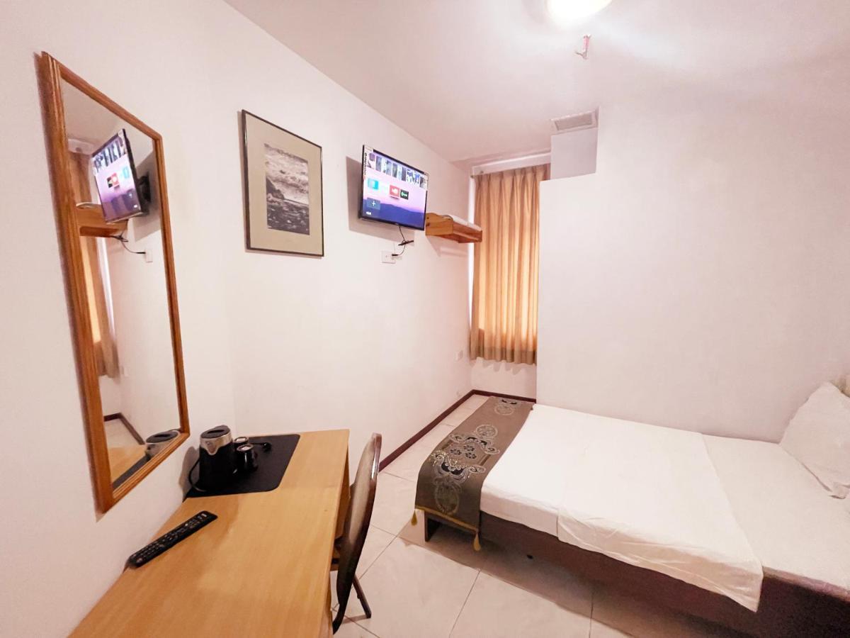 White Horse Hotel バクー エクステリア 写真